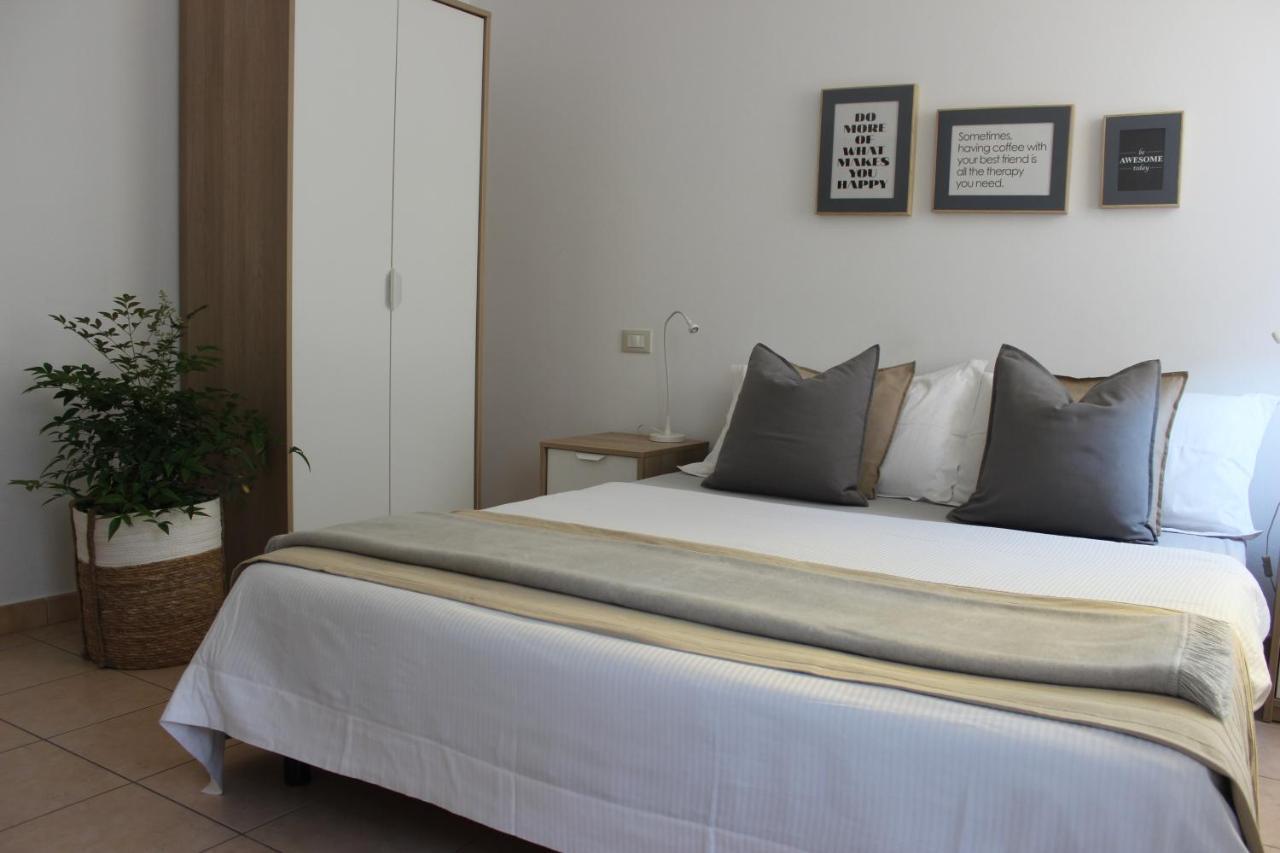 Casa Vacanze Giorgetta 2-3 Piano 키오자 외부 사진